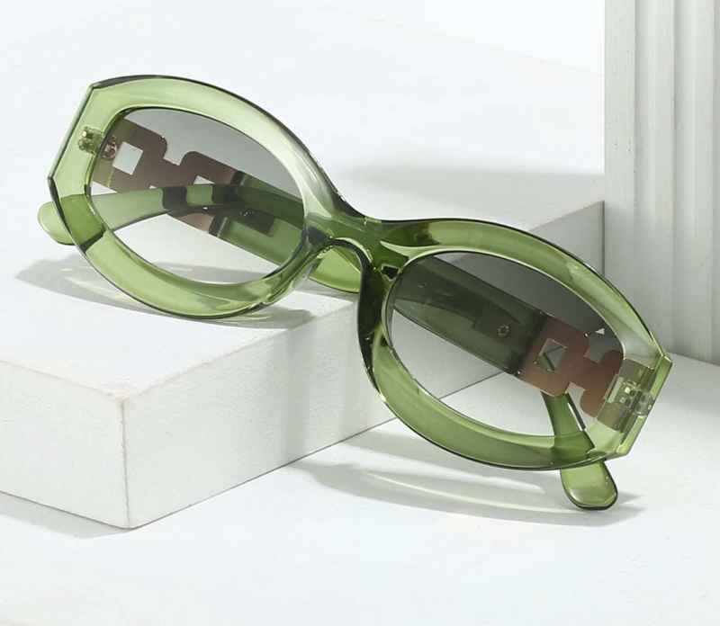 Unisex Green Accessories Oval Frame Fashion Glasses For Vacation - Image 3
